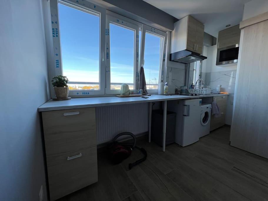 Super Studio En Face De La Gare De Mulhouse Apartment Bagian luar foto